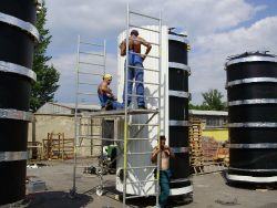 obr.6.1.1 montáž nosné podkonstrukce a opláštění