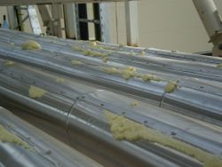 obr. 7,1,6 Izolované potrubí před očištěním