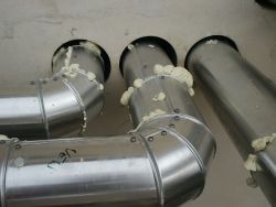 obr 7,1,7 Izolované potrubí před očištěním